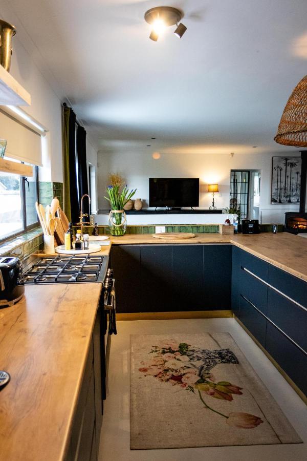 Villa Le Roc Kleinmond Accommodation المظهر الخارجي الصورة